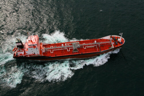 FJ collaborated in the construction of the oil tanker LAGAN