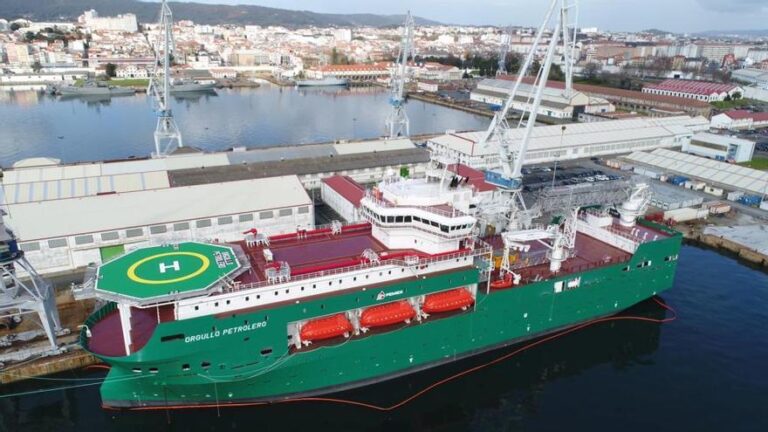 FJ collaborated in the construction of the Flohotel vessel orgullo petrolero